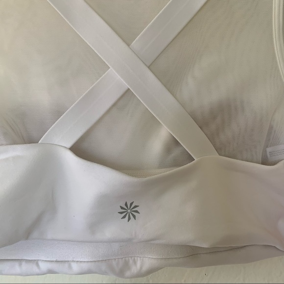 Athleta Reverse Layering Crop Sports Bra In White - Picture 6 of 9